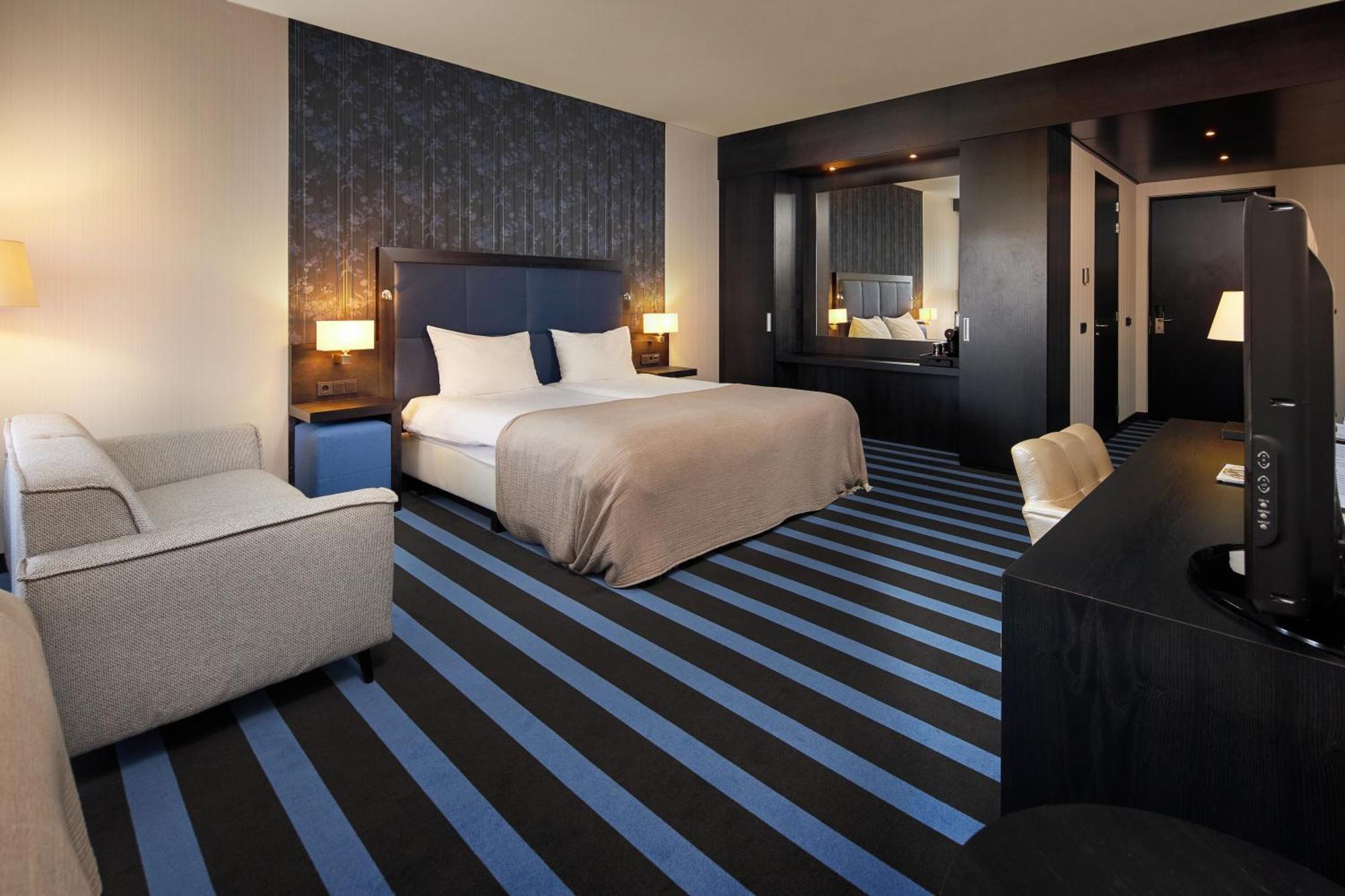 Van Der Valk Hotel Снек Экстерьер фото