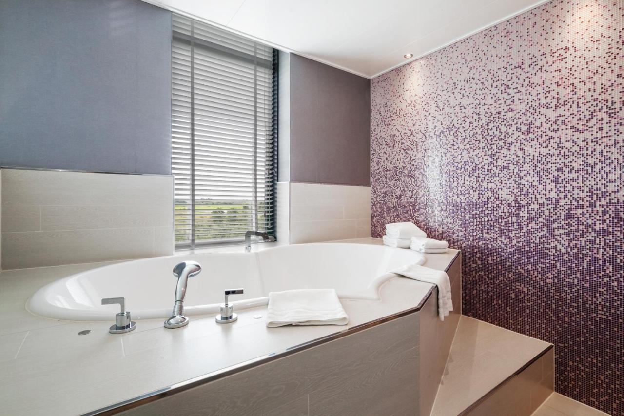Van Der Valk Hotel Снек Экстерьер фото