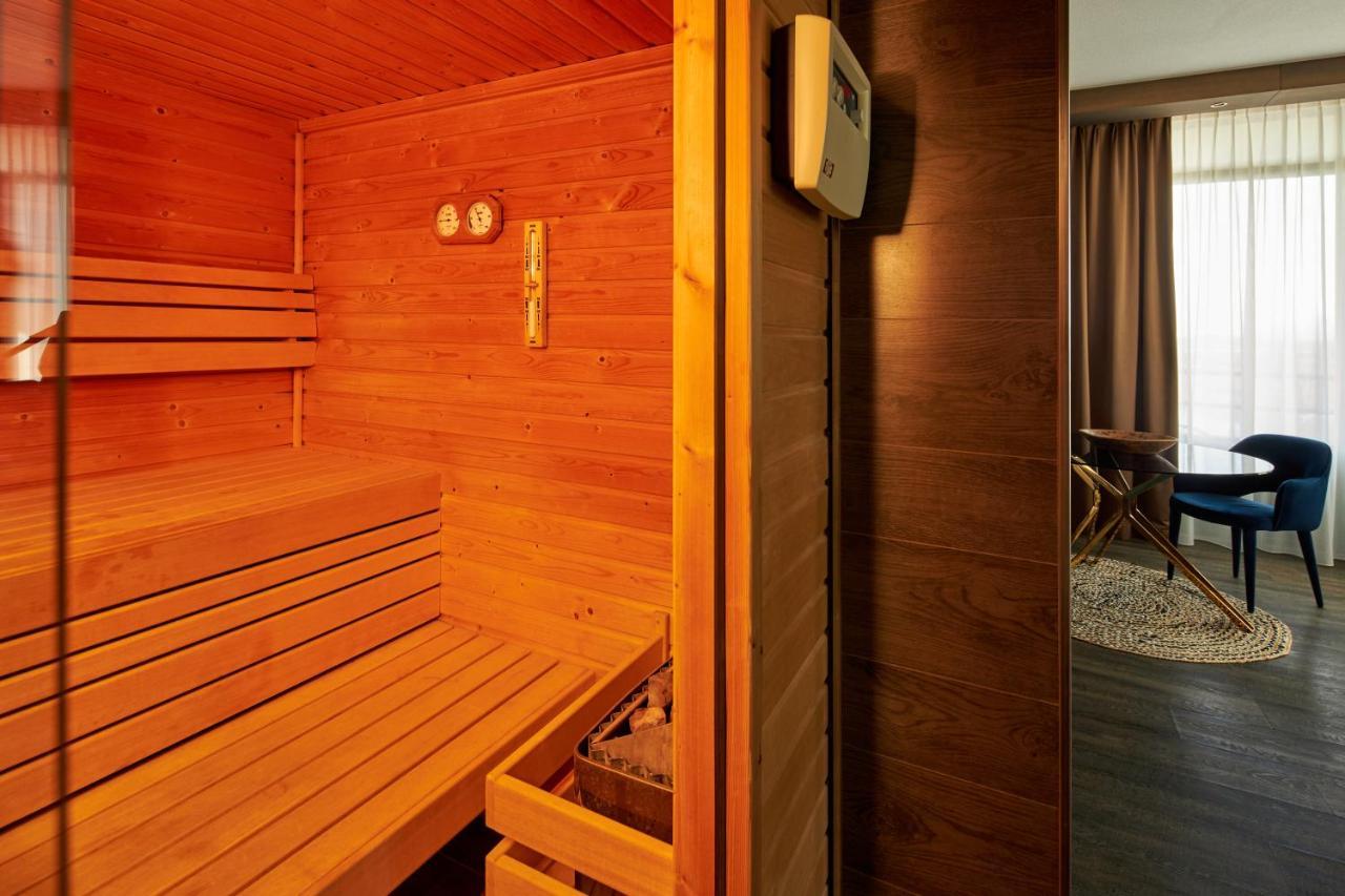 Van Der Valk Hotel Снек Экстерьер фото